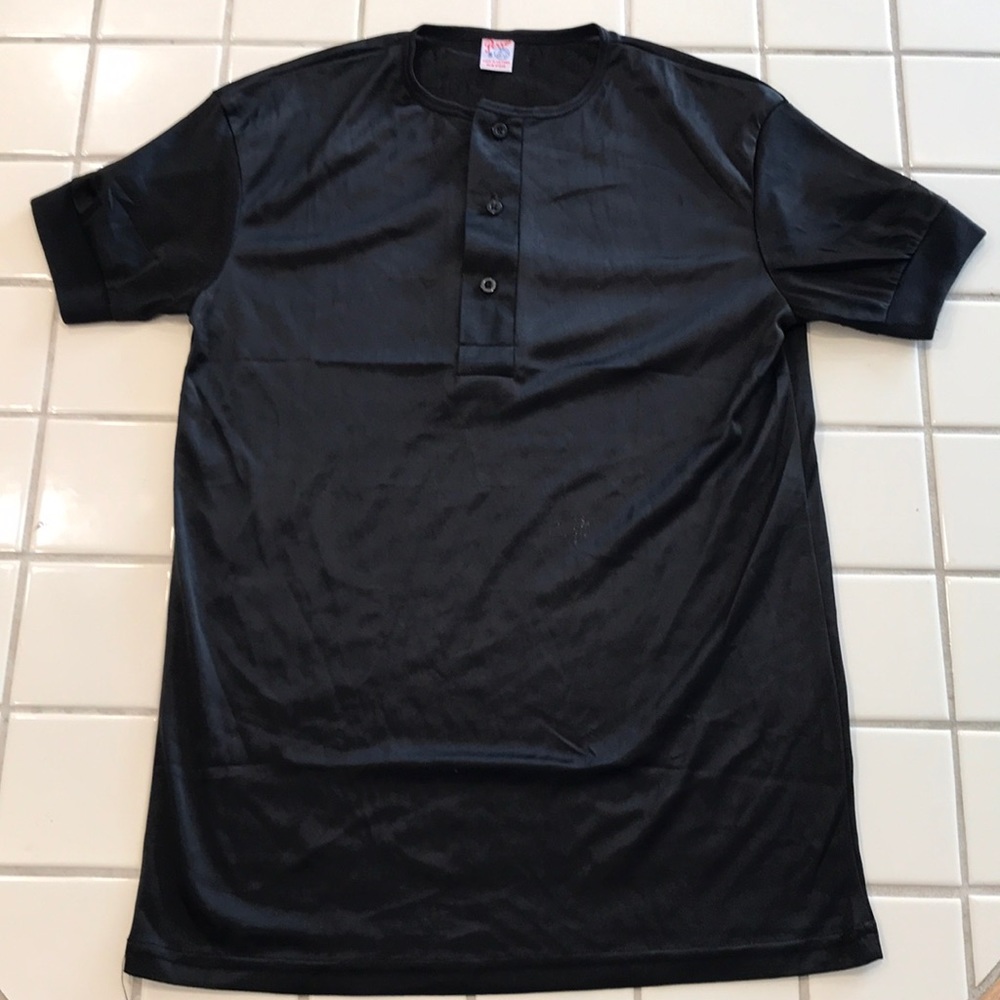 Perro brand mesh t-shirt. Small